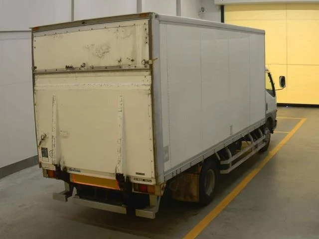 Mitsubishi Fuso Canter  с аукциона в Японии