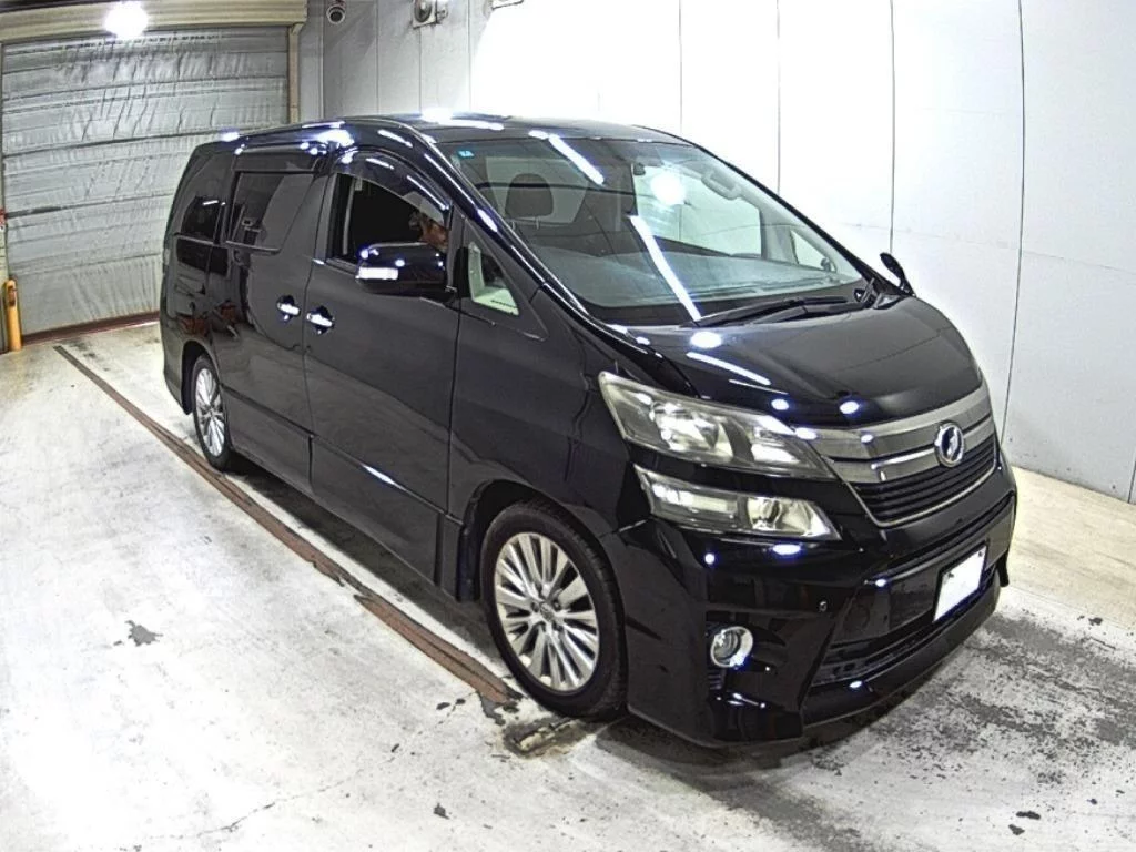 Toyota Vellfire 2012