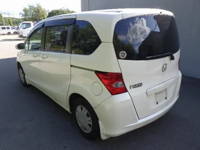 HONDA FREED