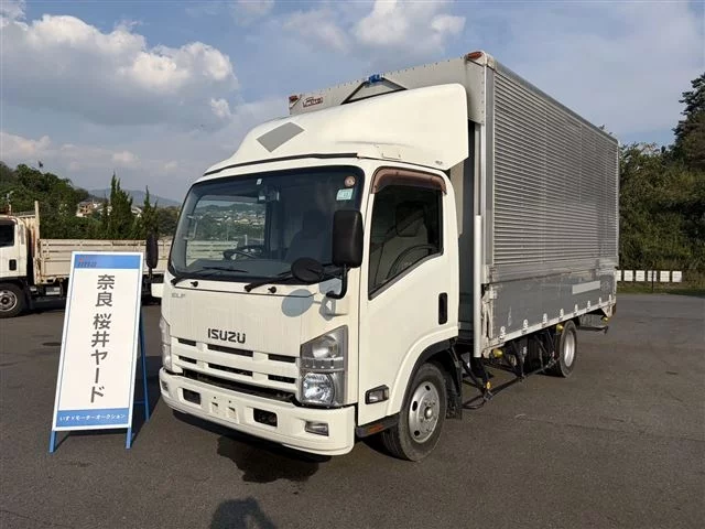 Isuzu Elf 2013