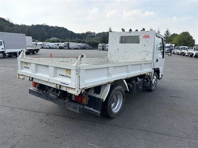 Mazda Titan 2014