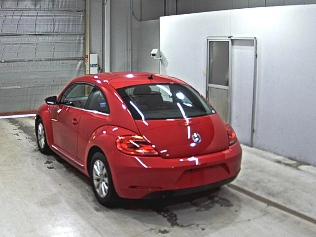 Volkswagen Beetle 2013