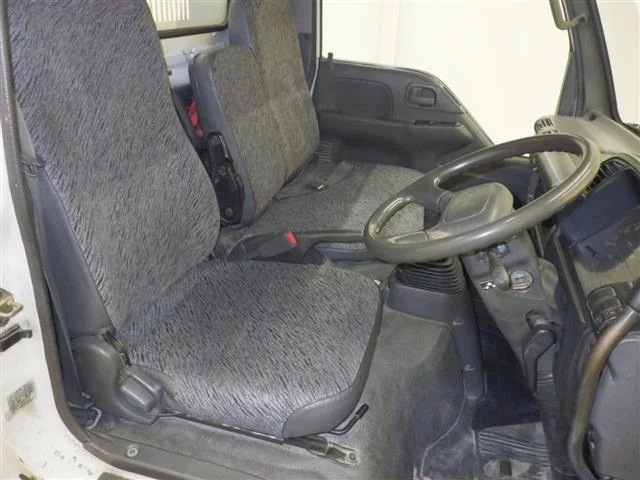 Isuzu Elf  с аукциона в Японии
