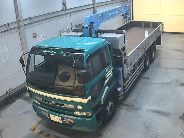 Nissan UD  с аукциона в Японии