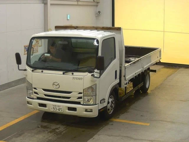 Mazda Titan  с аукциона в Японии