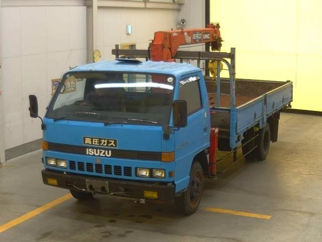 Isuzu Elf 1985