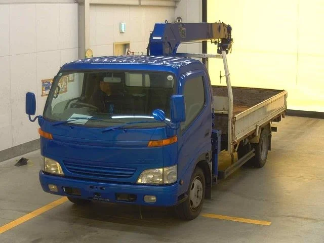 Hino Dutro  с аукциона в Японии