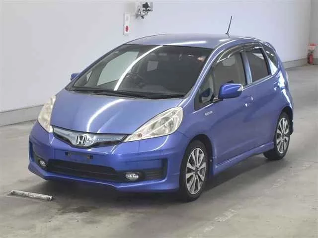 Honda Fit  с аукциона в Японии