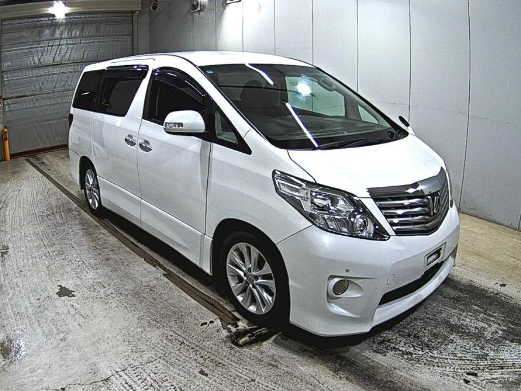 Toyota Alphard 2009