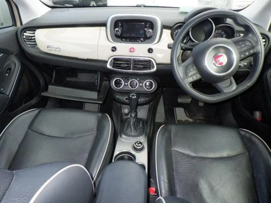 Fiat 500X  с аукциона в Японии