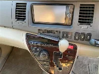 Цена авто Toyota Isis с аукционов Японии, номер кузова ZGM15G, пробег 100 000, оценка 8