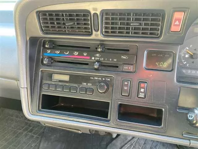 Toyota HiAce Van  с аукциона в Японии