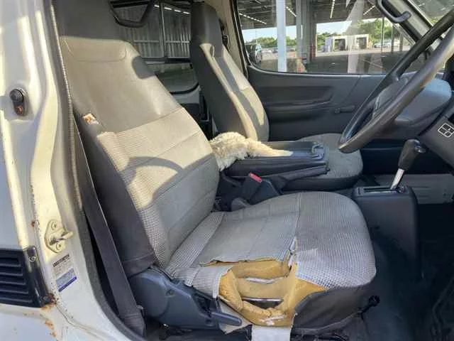 Toyota HiAce Van  с аукциона в Японии