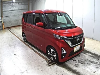 NISSAN ROOX