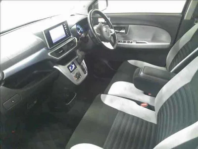 DAIHATSU CAST ACTIVA