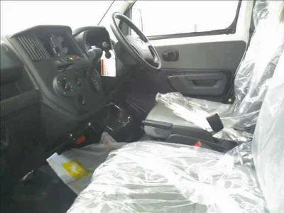 DAIHATSU GRAN MAX