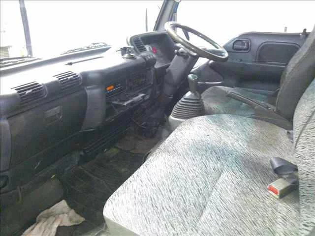 Isuzu Elf  с аукциона в Японии