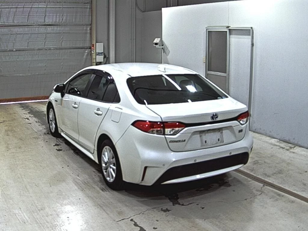 Toyota Corolla  с аукциона в Японии