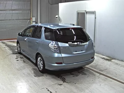 HONDA FIT SHUTTLE