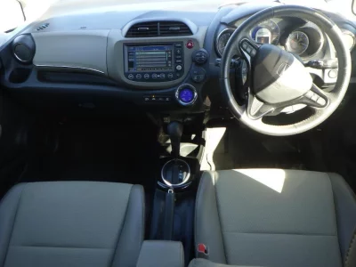 HONDA FIT SHUTTLE