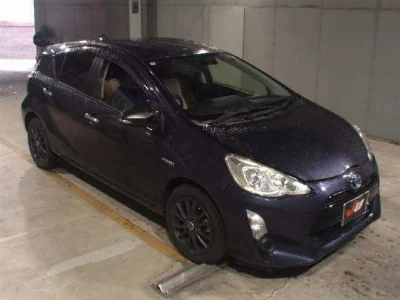 TOYOTA AQUA, 2015 — лот японского аукциона