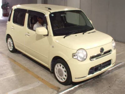 DAIHATSU MIRA COCOA