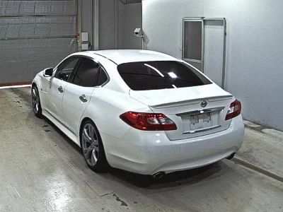 Nissan Fuga