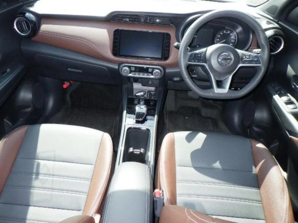 Nissan Kicks  с аукциона в Японии