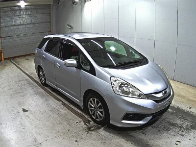 HONDA FIT SHUTTLE