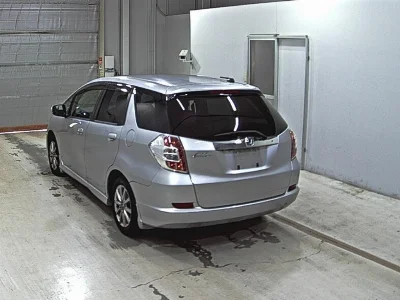 HONDA FIT SHUTTLE