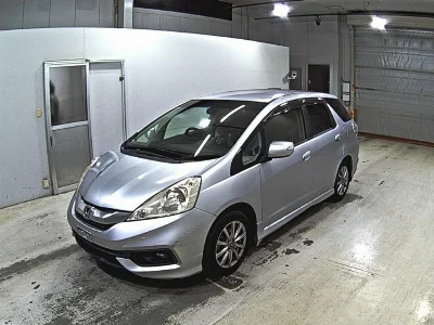 HONDA FIT SHUTTLE