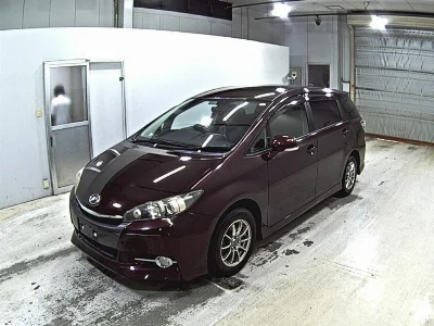 TOYOTA WISH