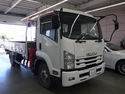 ISUZU FORWARD 1