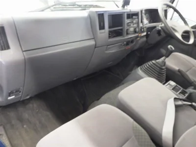 ISUZU FORWARD 3