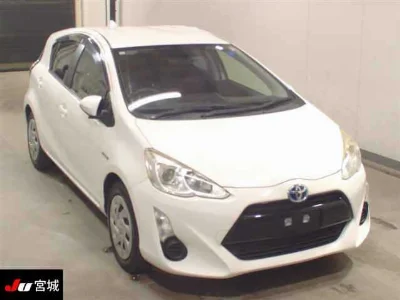TOYOTA AQUA, 2016 — лот японского аукциона