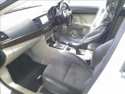 MITSUBISHI GALANT FORTIS