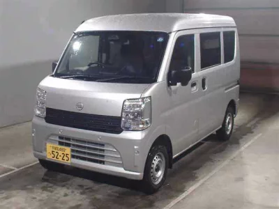 NISSAN CLIPPER VAN