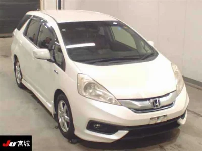HONDA FIT SHUTTLE