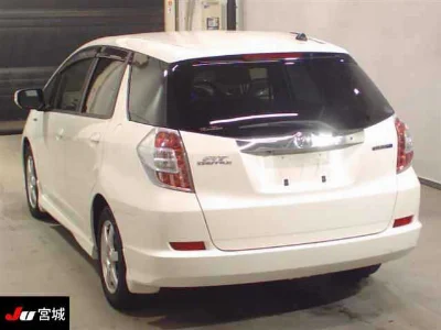 HONDA FIT SHUTTLE