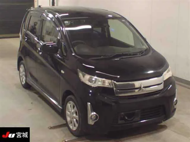 Mitsubishi ek Custom 2015