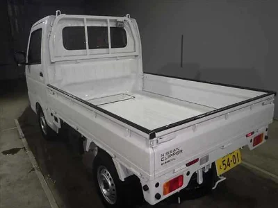 NISSAN CLIPPER TRUCK