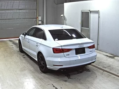 AUDI A3 SEDAN