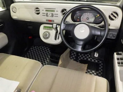 DAIHATSU MIRA COCOA