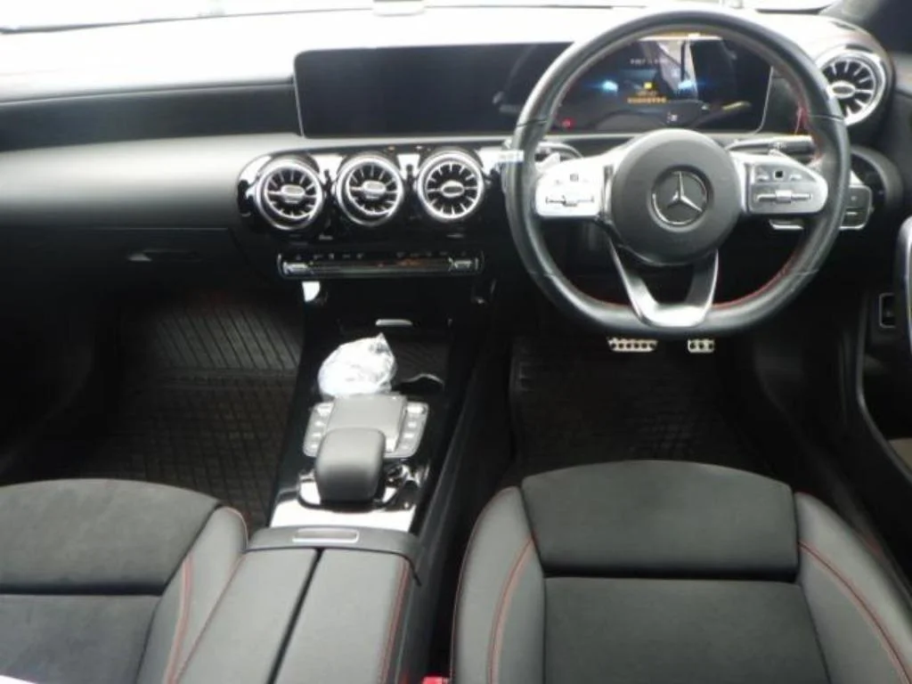 Mercedes-Benz CLA-Class  с аукциона в Японии