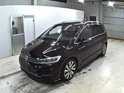 VOLKSWAGEN GOLF TOURAN