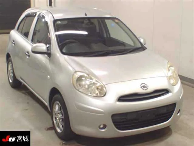 Nissan March 2011