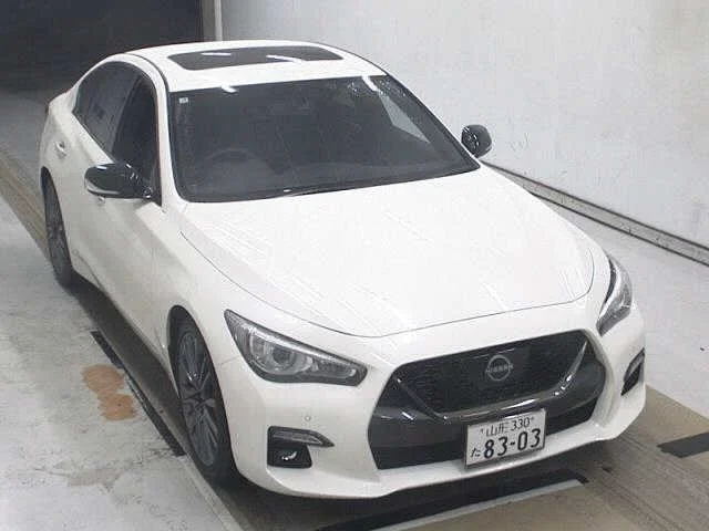 Nissan Skyline  с аукциона в Японии