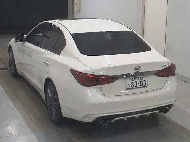Nissan Skyline  с аукциона в Японии