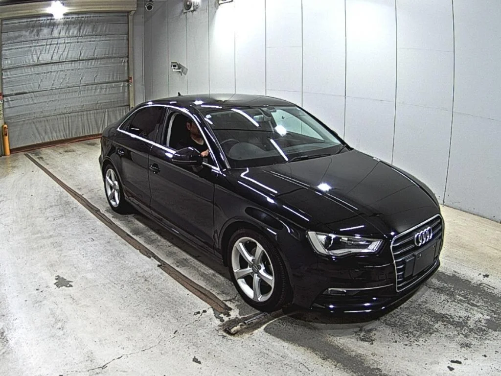 Audi A3  с аукциона в Японии