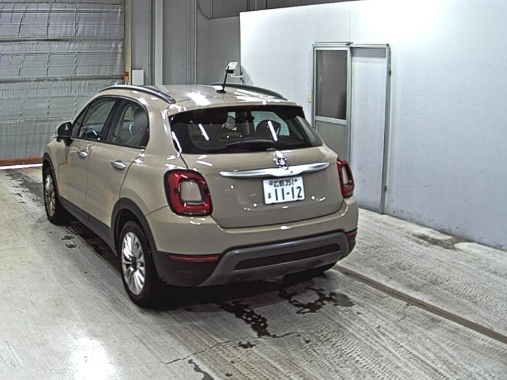 Fiat 500X  с аукциона в Японии